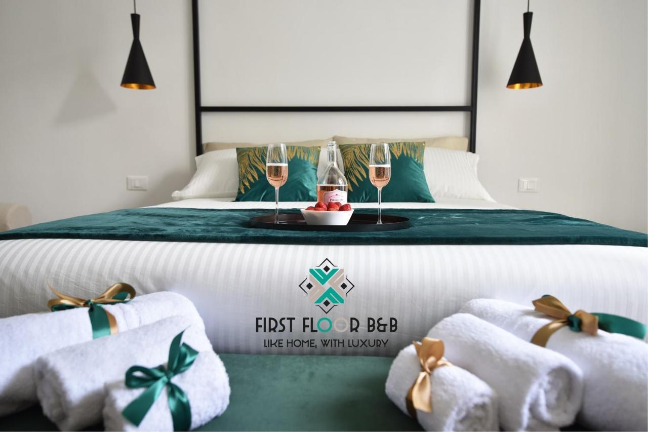 First Floor B&B バーリ エクステリア 写真