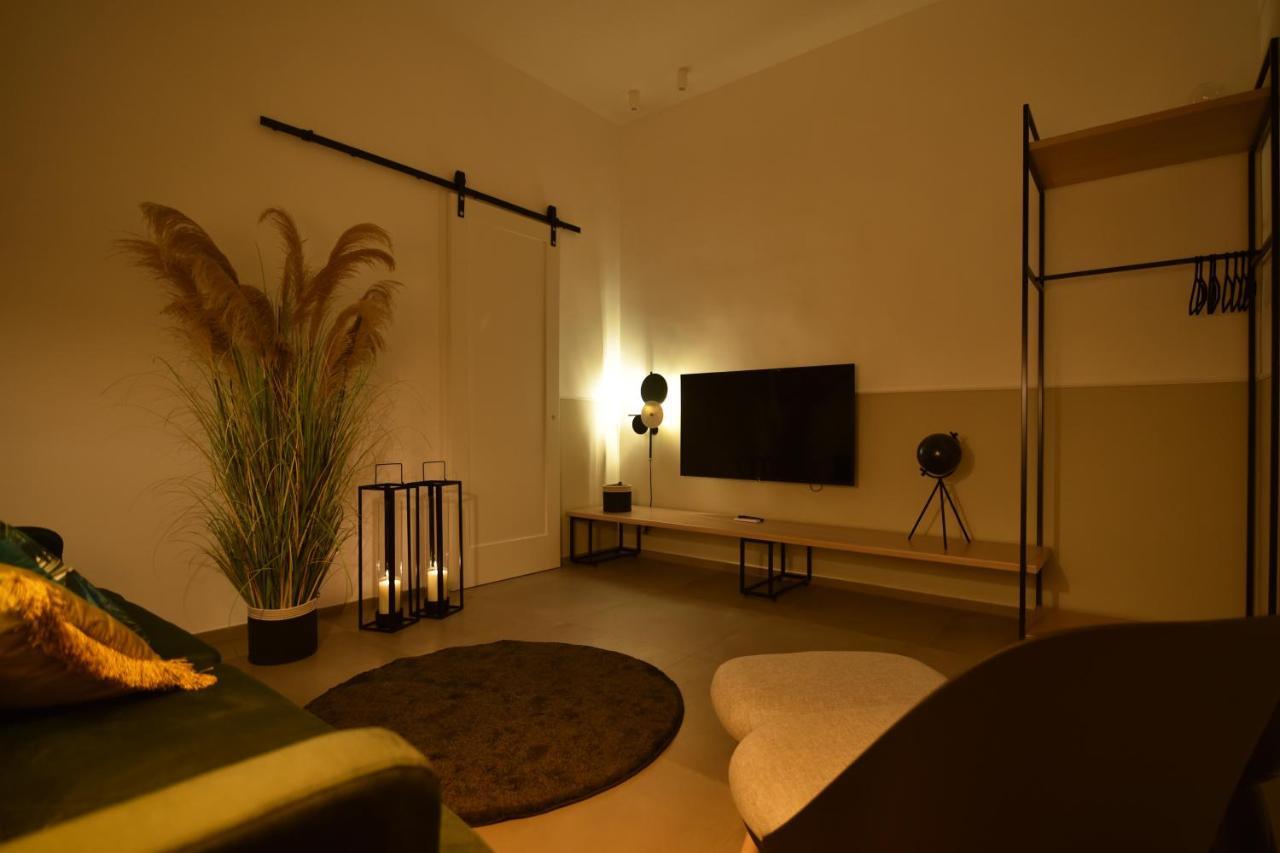 First Floor B&B バーリ エクステリア 写真